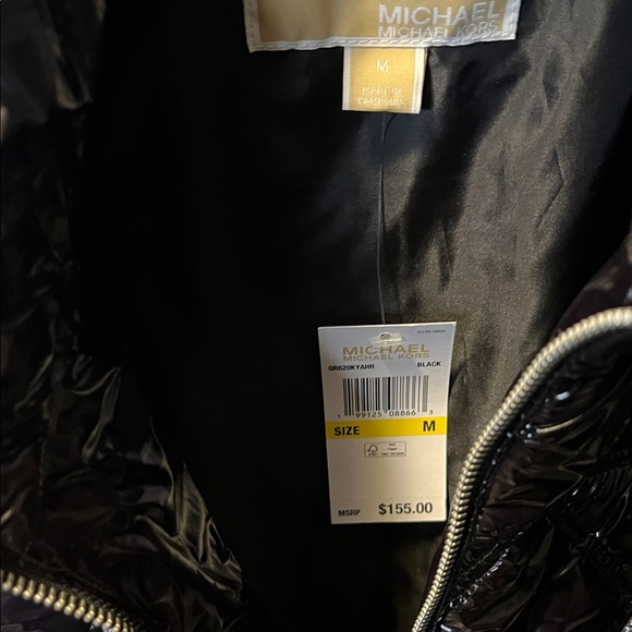 Michael Kors Black ✨ Glossy Diamond-Quilt Puffer Vest –w/ Cinch - Picture 3 of 10